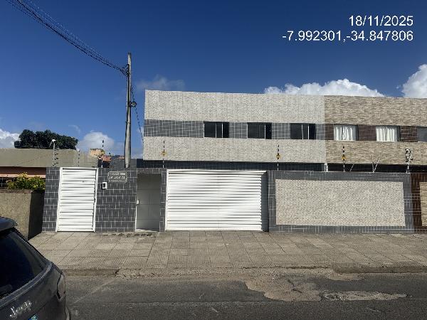 Vende-se em Olinda-PE  apto, 66.96 de área total, 55.96 de área privativa,  2_qto(s), a.serv, WC, 1_sala(s), cozinha, Terraco, 1_vaga(s) de garagem.