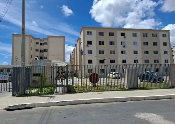Vende-se em Paulista-PE  apto, 77.94 de área total, 41.79 de área privativa,  2_qto(s), WC, 1_sala(s), cozinha, 1_vaga(s) de garagem.
