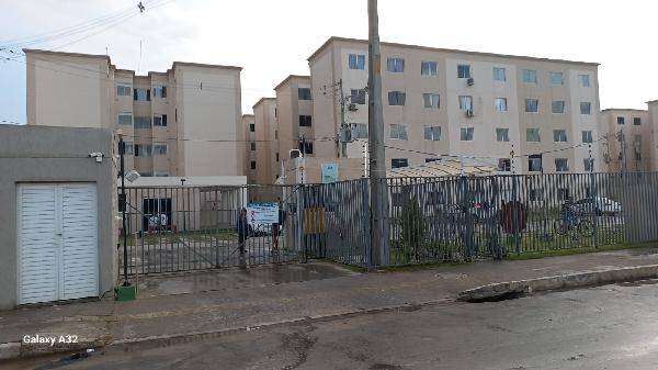 Vende-se em Paulista-PE  apto, 47.39 de área total, 41.79 de área privativa,  2_qto(s), WC, 1_sala(s), cozinha.