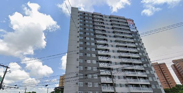 Vende-se em Recife-PE  apto, 79.71 de área total, 49.43 de área privativa,  2_qto(s), WC, 1_sala(s), cozinha, 1_vaga(s) de garagem.