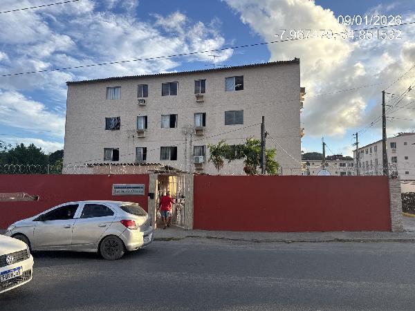 Vende-se em Olinda-PE  apto, 60.99 de área total, 43.05 de área privativa,  2_qto(s), WC, 1_sala(s), cozinha, 1_vaga(s) de garagem.