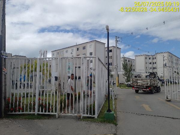 Vende-se em Jaboatao Dos Guararapes-PE  apto, 85.86 de área total, 41.79 de área privativa,  2_qto(s), a.serv, WC, 1_sala(s), cozinha.