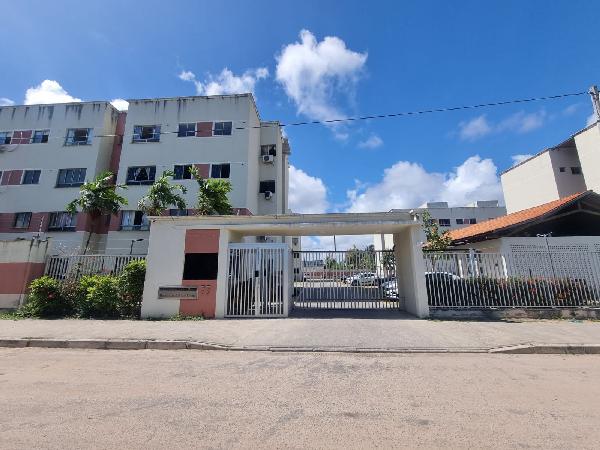 Vende-se em Paulista-PE  apto, 101.80 de área total, 63.25 de área privativa,  3_qto(s), a.serv, WC, 1_sala(s), cozinha, 1_vaga(s) de garagem.