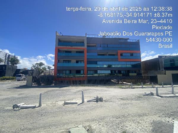 Vende-se em Jaboatao Dos Guararapes-PE  apto, 95.26 de área total, 51.52 de área privativa,  1_qto(s), WC, 1_sala(s), cozinha, 1_vaga(s) de garagem.