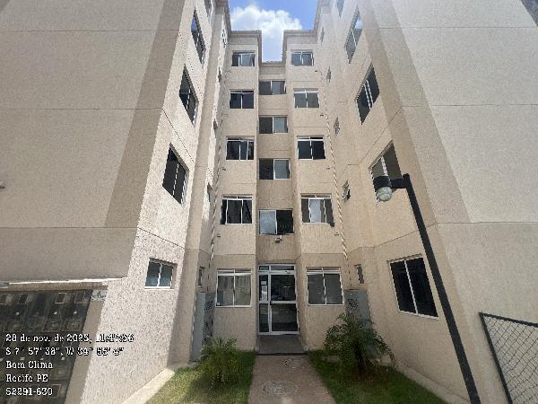 Vende-se em Recife-PE  apto, 162.45 de área total, 41.79 de área privativa,  2_qto(s), WC, 1_sala(s), cozinha, 1_vaga(s) de garagem.