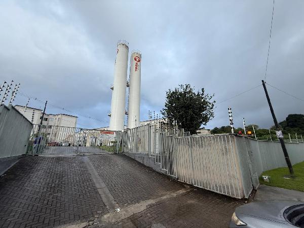 Vende-se em Jaboatao Dos Guararapes-PE  apto, 87.30 de área total, 41.79 de área privativa,  2_qto(s), a.serv, WC, 1_sala(s), cozinha, 1_vaga(s) de garagem.