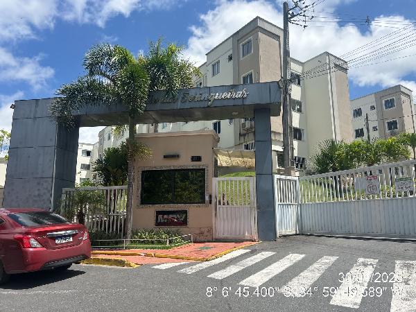 Vende-se em Jaboatao Dos Guararapes-PE  apto, 61.74 de área total, 42.19 de área privativa,  2_qto(s), WC, 1_sala(s), cozinha.