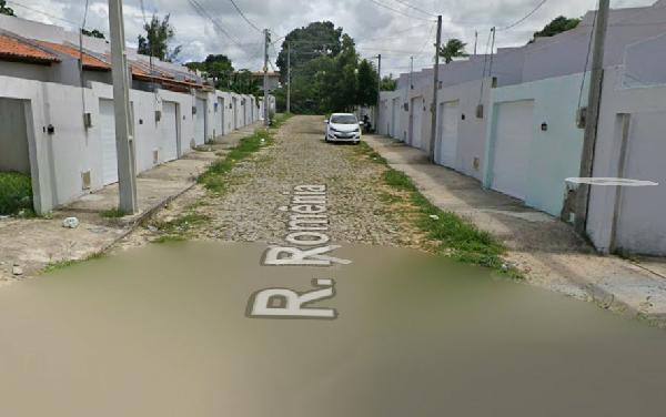 Vende-se em Horizonte-CE  Casa, 468.99 de área total, 66.15 de área privativa, 126.00 de área do terreno,  2_qto(s), varanda, a.serv, WC, 1_sala(s), cozinha, 1_vaga(s) de garagem.