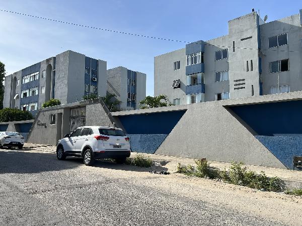 Vende-se em Maceio-AL  apto, 111.73 de área total, 98.60 de área privativa,  3_qto(s), a.serv, WC, WC Emp, 1_sala(s), DCE, cozinha.