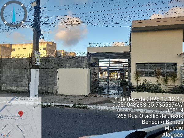 Vende-se em Maceio-AL  apto, 125.35 de área total, 42.42 de área privativa,  2_qto(s), a.serv, WC, 1_sala(s), cozinha, 1_vaga(s) de garagem.