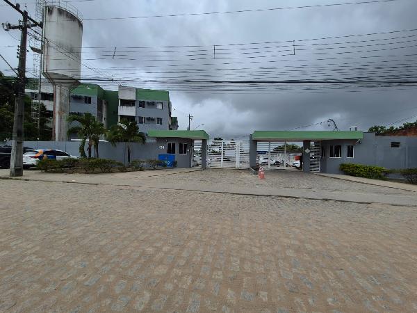 Vende-se em Maceio-AL  apto, 56.95 de área total, 48.92 de área privativa,  2_qto(s), varanda, a.serv, WC, 1_sala(s), cozinha, 1_vaga(s) de garagem.