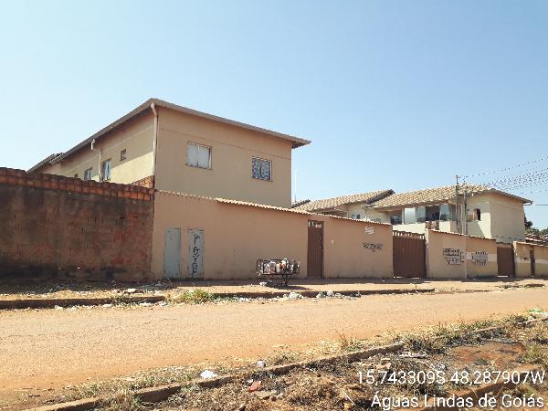 Vende-se em Aguas Lindas De Goias-GO  apto, 58.17 de área privativa,  2_qto(s), WC, 1_sala(s), sacada, cozinha, 1_vaga(s) de garagem.