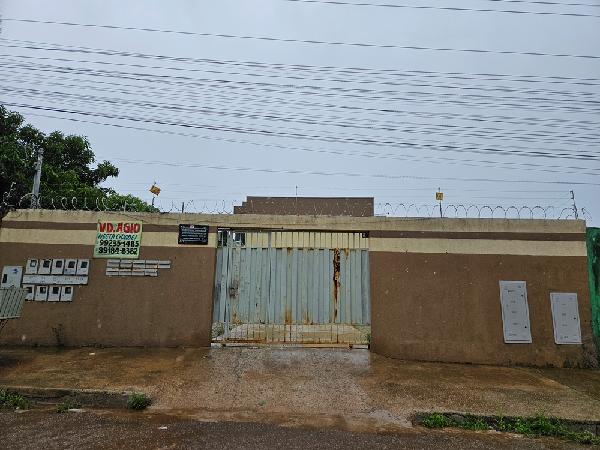 Vende-se em Aguas Lindas De Goias-GO  apto, 54.94 de área privativa,  2_qto(s), a.serv, WC, 1_sala(s), cozinha, 1_vaga(s) de garagem.