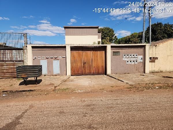 Vende-se em Aguas Lindas De Goias-GO  apto, 51.64 de área privativa,  2_qto(s), a.serv, WC, 1_sala(s), cozinha.