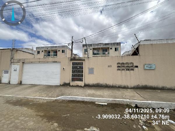 Vende-se em Pacatuba-CE  apto, 54.44 de área total, 49.28 de área privativa,  2_qto(s), WC, 1_sala(s), cozinha, 1_vaga(s) de garagem.