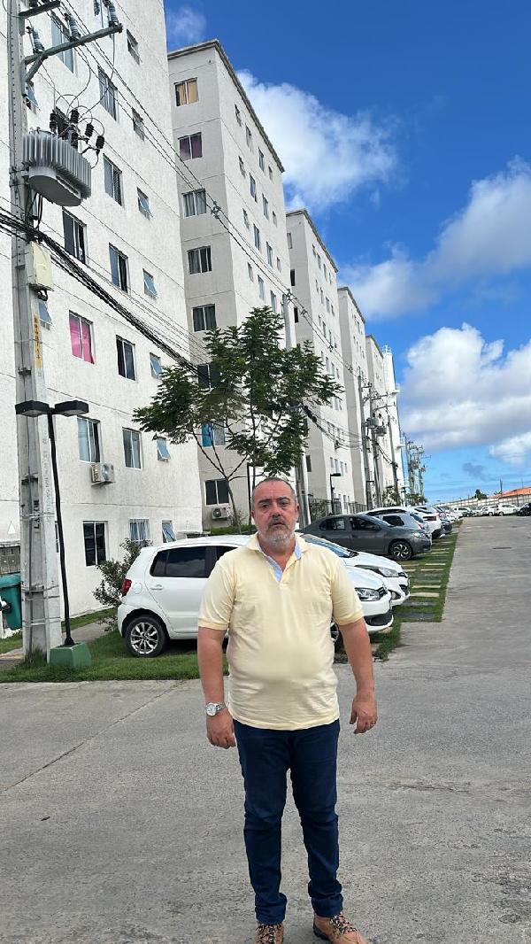 Vende-se em Salvador-BA  apto, 66.78 de área total, 41.89 de área privativa, 0.00 de área do terreno.