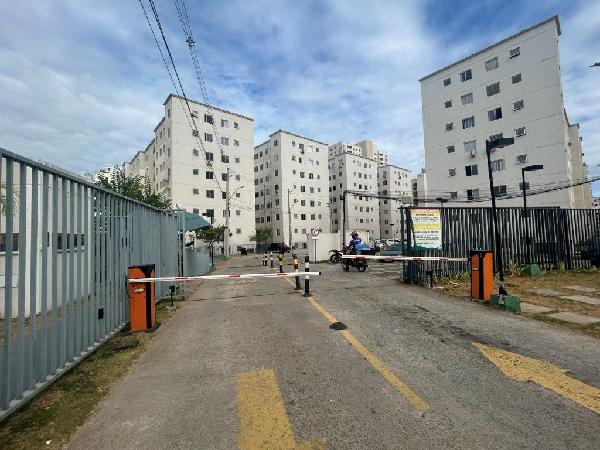 Vende-se em Salvador-BA  apto, 68.21 de área total, 41.88 de área privativa,  2_qto(s), WC, 1_sala(s), cozinha.