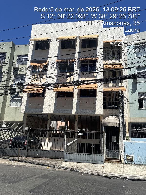 Vende-se em Salvador-BA  apto, 139.41 de área total, 139.41 de área privativa,  3_qto(s), varanda, a.serv, WC, WC Emp, cozinha.