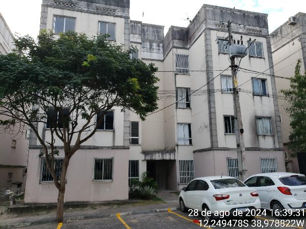 Vende-se em Feira De Santana-BA  apto, 42.91 de área total, 42.91 de área privativa,  2_qto(s), a.serv, WC, 1_sala(s), cozinha.