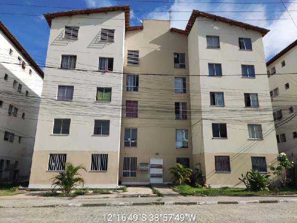 Vende-se em Feira De Santana-BA  apto, 41.85 de área total, 40.12 de área privativa,  2_qto(s), a.serv, WC, 1_sala(s), cozinha.