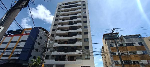 Vende-se em Salvador-BA  apto, 79.80 de área total, 69.45 de área privativa,  2_qto(s), varanda, a.serv, WC, WC Emp, 1_sala(s), cozinha, 1_vaga(s) de garagem.