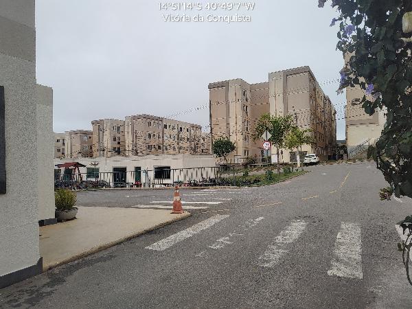 Vende-se em Vitoria Da Conquista-BA  apto, 58.19 de área total, 40.28 de área privativa,  2_qto(s), WC, 1_sala(s), cozinha, 1_vaga(s) de garagem.