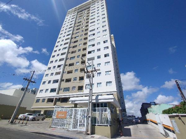 Vende-se em Salvador-BA  apto, 105.46 de área total, 55.11 de área privativa,  2_qto(s), a.serv, WC, 1_sala(s), cozinha, 1_vaga(s) de garagem.