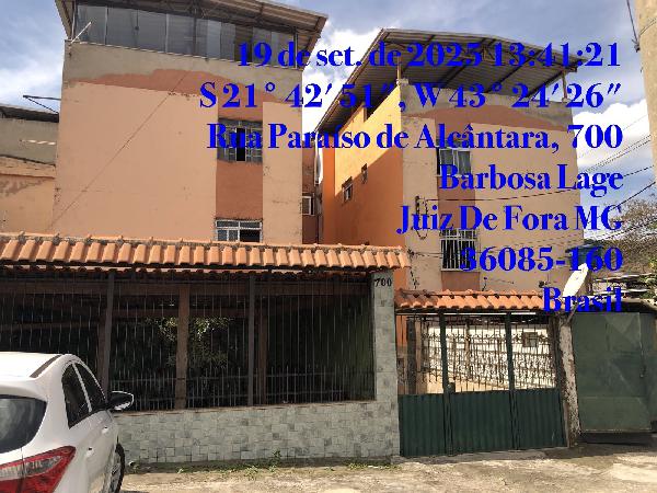 Vende-se em Juiz De Fora-MG  apto, 54.77 de área total, 54.77 de área privativa,  2_qto(s), WC, 1_sala(s), cozinha.