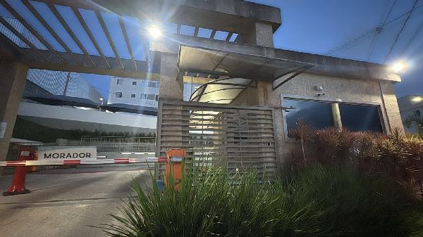 Vende-se em Contagem-MG  apto, 58.71 de área total, 41.85 de área privativa,  2_qto(s), a.serv, WC, 1_sala(s), cozinha, 1_vaga(s) de garagem.