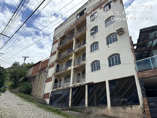 Vende-se em Coronel Fabriciano-MG  apto, 91.82 de área total, 91.82 de área privativa,  2_qto(s), a.serv, WC, 1_sala(s), cozinha, 1_vaga(s) de garagem.