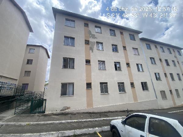 Vende-se em Juiz De Fora-MG  apto, 62.08 de área total, 62.08 de área privativa,  2_qto(s), WC, 1_sala(s), cozinha, 1_vaga(s) de garagem.
