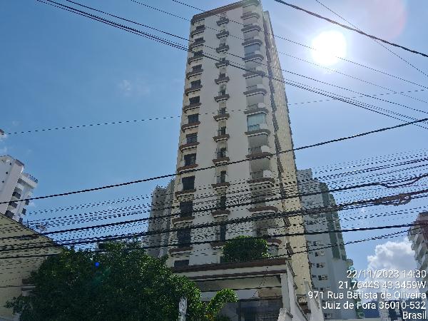 Vende-se em Juiz De Fora-MG  apto, 234.91 de área privativa, 1_vaga(s) de garagem.
