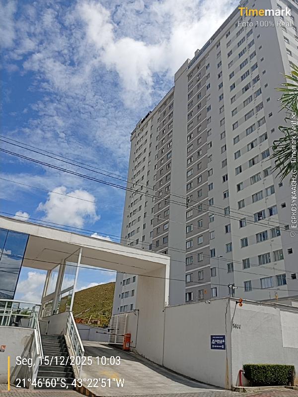 Vende-se em Juiz De Fora-MG  apto, 45.00 de área total, 45.00 de área privativa,  2_qto(s), WC, 1_sala(s), cozinha, 1_vaga(s) de garagem.