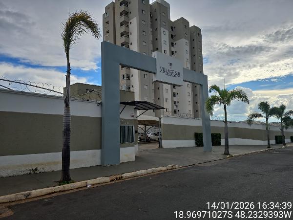 Vende-se em Uberlandia-MG  apto, 59.26 de área total, 51.61 de área privativa,  2_qto(s), WC, 1_sala(s), cozinha, 1_vaga(s) de garagem.