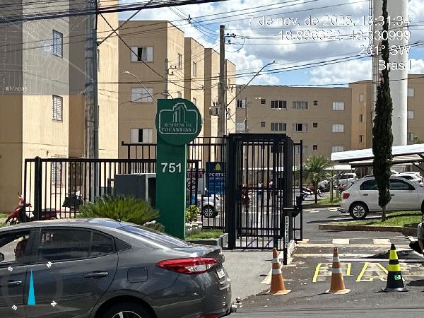 Vende-se em Uberlandia-MG  apto, 63.04 de área total, 47.31 de área privativa,  2_qto(s), a.serv, WC, 1_sala(s), cozinha.