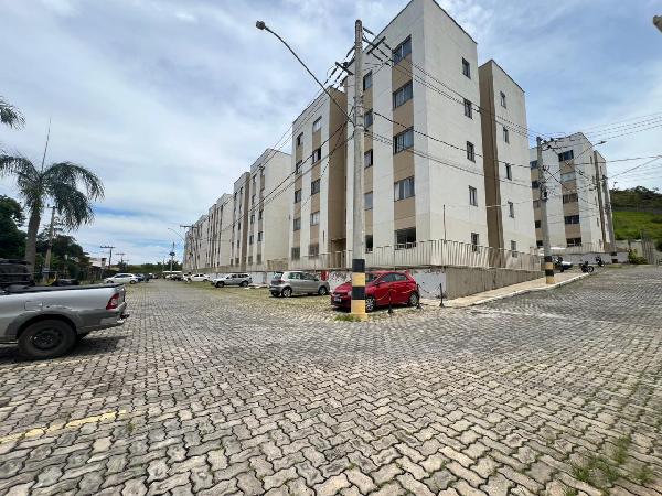 Vende-se em Juiz De Fora-MG  apto, 89.00 de área total, 47.52 de área privativa,  2_qto(s), WC, 1_sala(s), cozinha, 1_vaga(s) de garagem.