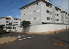 Vende-se em Uberlandia-MG  apto, 50.62 de área privativa,  2_qto(s), a.serv, WC, 1_sala(s), cozinha, 1_vaga(s) de garagem.