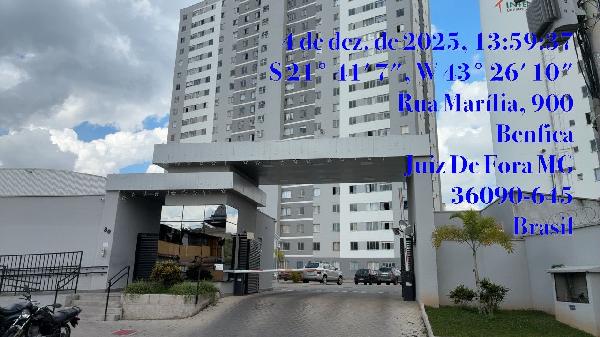 Vende-se em Juiz De Fora-MG  apto, 45.00 de área total, 62.91 de área privativa,  2_qto(s), WC, 1_sala(s), cozinha, 1_vaga(s) de garagem.