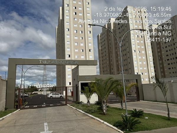 Vende-se em Uberlandia-MG  apto, 78.99 de área total, 41.71 de área privativa,  2_qto(s), WC, 1_sala(s), cozinha, 1_vaga(s) de garagem.