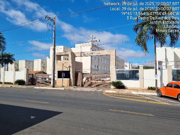 Vende-se em Uberaba-MG  apto, 78.07 de área total, 39.30 de área privativa,  2_qto(s), a.serv, WC, 1_sala(s), cozinha, 1_vaga(s) de garagem.