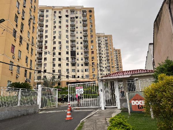 Vende-se em Belford Roxo-RJ  apto, 53.77 de área privativa,  2_qto(s), WC, 1_sala(s), cozinha.