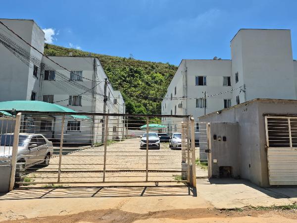 Vende-se em Barra Mansa-RJ  apto, 65.90 de área total, 56.13 de área privativa,  2_qto(s), a.serv, WC, 1_sala(s), cozinha, 1_vaga(s) de garagem.