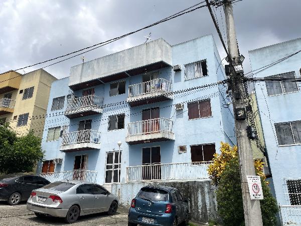 Vende-se em Belford Roxo-RJ  apto, 59.30 de área privativa,  2_qto(s), a.serv, WC, cozinha.