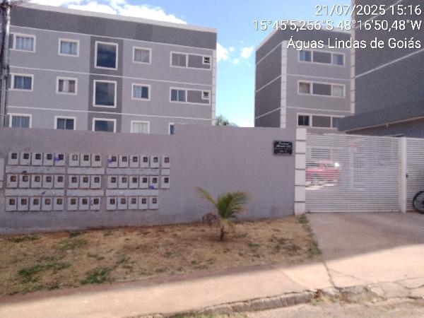 Vende-se em Aguas Lindas De Goias-GO  apto, 67.34 de área total, 56.76 de área privativa,  2_qto(s), a.serv, WC, 1_sala(s), cozinha, 1_vaga(s) de garagem.