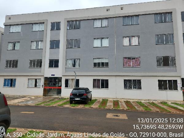 Vende-se em Aguas Lindas De Goias-GO  apto, 52.56 de área total, 52.56 de área privativa,  2_qto(s), WC, 1_sala(s), cozinha.