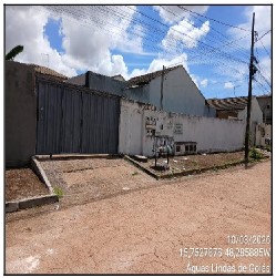 Vende-se em Aguas Lindas De Goias-GO  Casa, 150.00 de área privativa, 200.00 de área do terreno.