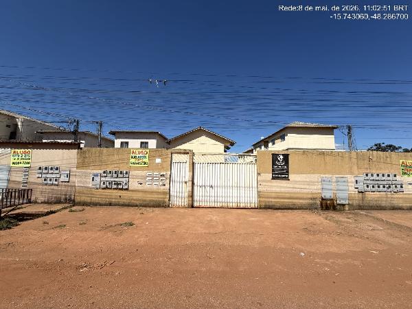 Vende-se em Aguas Lindas De Goias-GO  Casa, 61.29 de área total, 61.29 de área privativa, 75.10 de área do terreno,  2_qto(s), varanda, a.serv, WC, 1_sala(s), cozinha, 1_vaga(s) de garagem.
