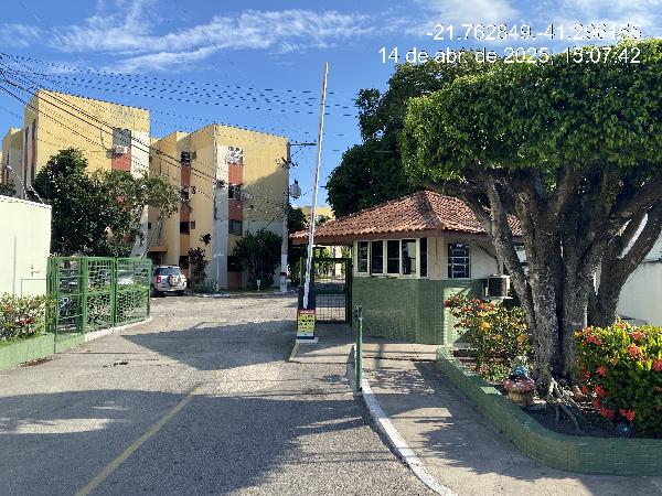 Vende-se em Campos Dos Goytacazes-RJ  apto, 63.22 de área total, 55.53 de área privativa,  3_qto(s), WC, 1_sala(s), cozinha, 1_vaga(s) de garagem.