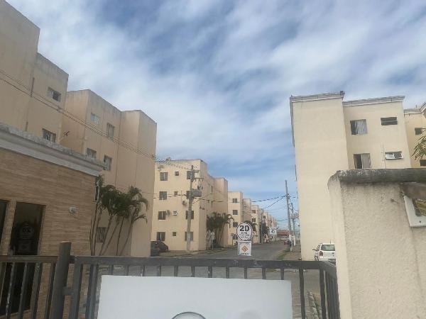 Vende-se em Campos Dos Goytacazes-RJ  apto, 54.00 de área total, 45.96 de área privativa,  2_qto(s), a.serv, WC, 1_sala(s), cozinha.