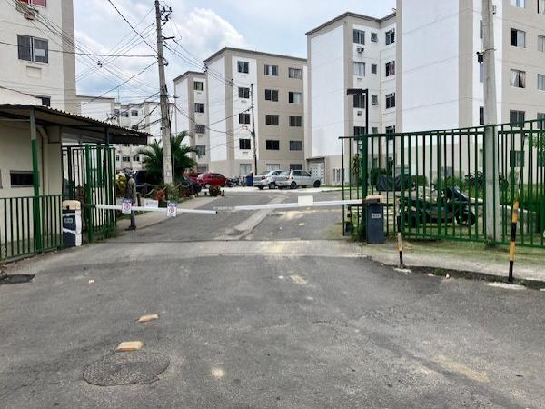 Vende-se em Nova Iguacu-RJ  apto, 43.30 de área total, 43.30 de área privativa,  2_qto(s), WC, 1_sala(s), cozinha.